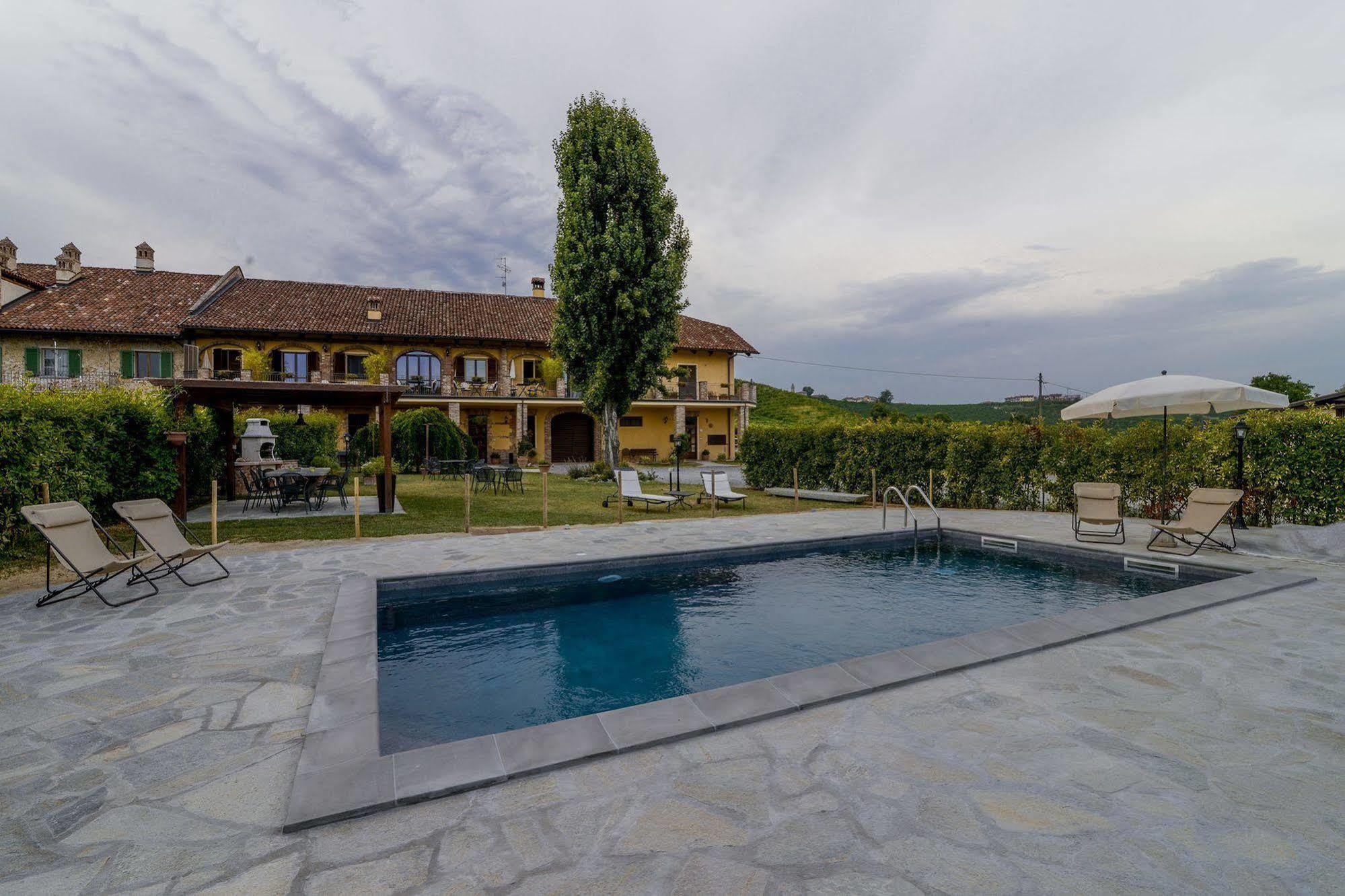 Cascina Rocca - Guest House Castiglione Falletto Eksteriør bilde